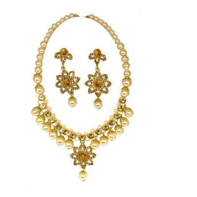 Pearl Gold-plated Jewel Set With Earrings