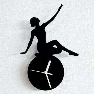 GEOMATRIC CLOCKS Belle