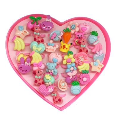 Kids Girls Cartoon Pretend Fancy 36 finger rings for birthday gifts comes in pink heart shape box .Suitable for age 2 -10 yrs. Plastic Ring Set